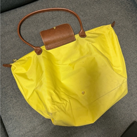 Longchamp shoulder bag in Yellow - Picture 3 of 5